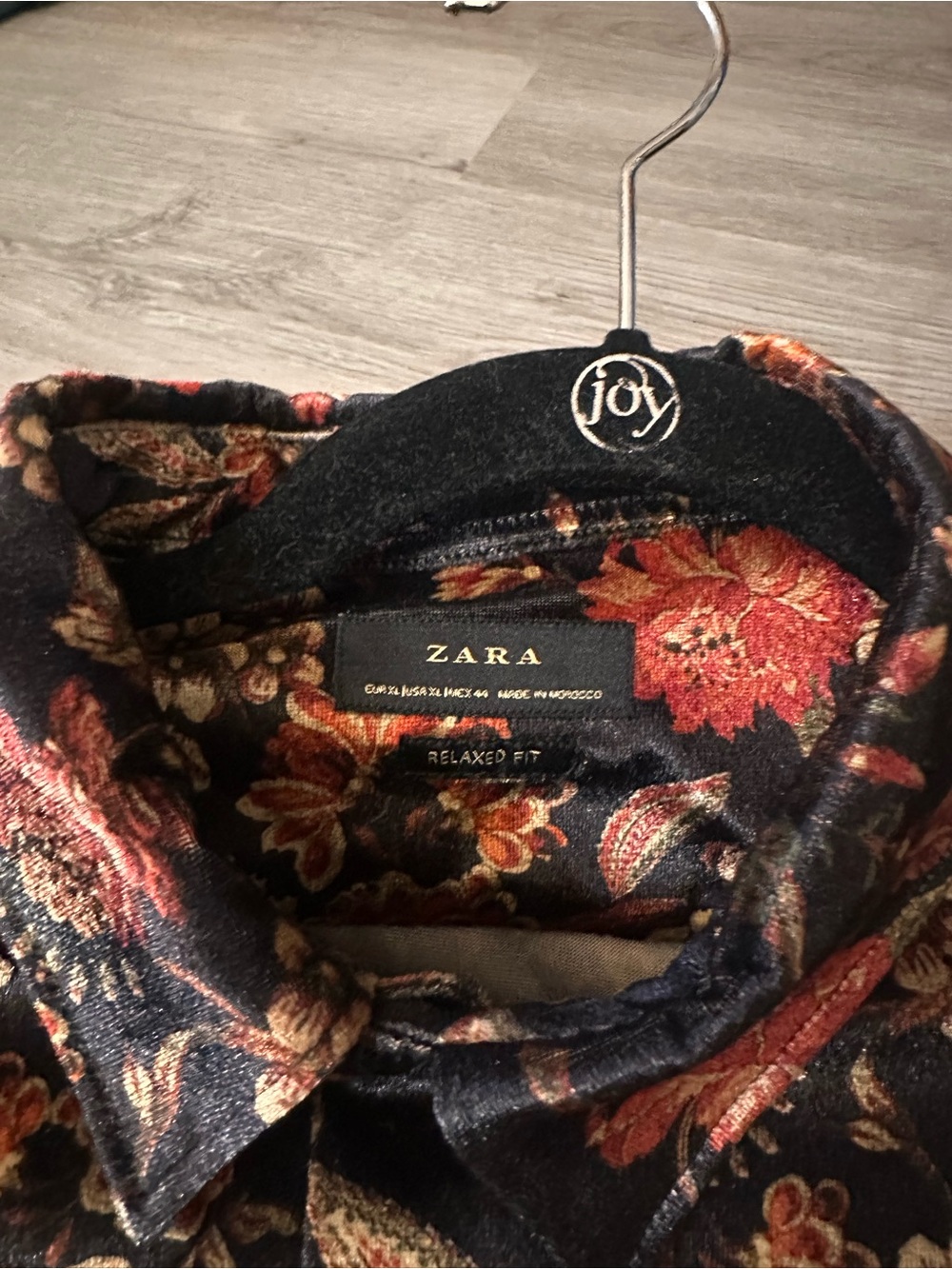 Zara Black Velvet Button-Up Shirt with Rust and Cream Floral